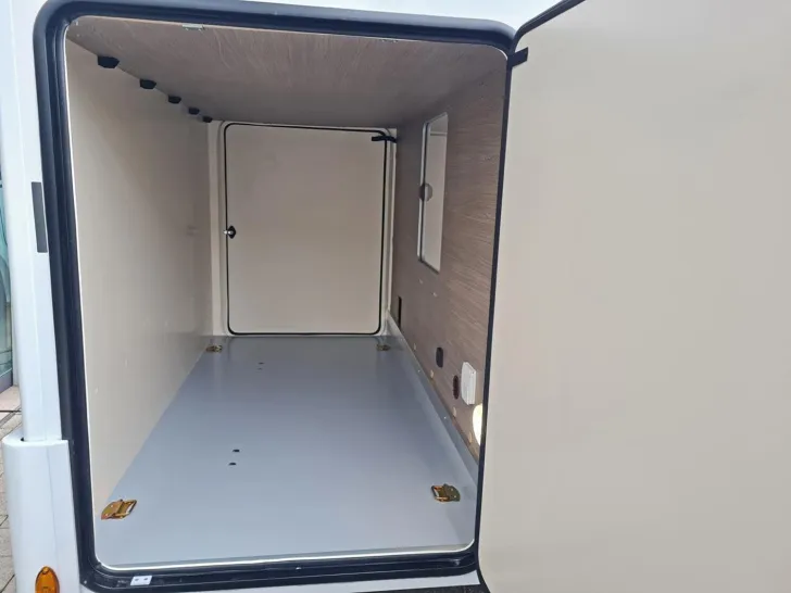 Fahrzeugbild Roller Team Zefiro 287 P Ford #15