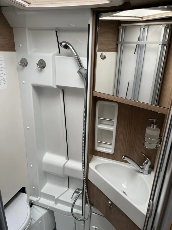 Fahrzeugbild Malibu Van charming 640 LE Coupé (501) #7