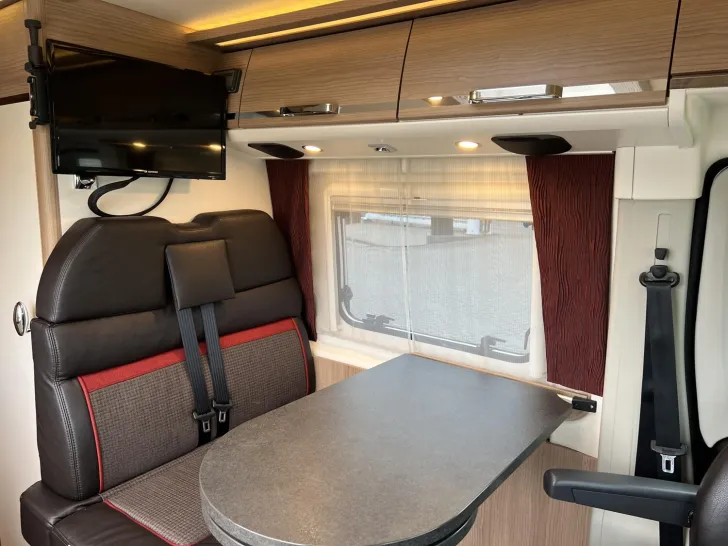 Fahrzeugbild Malibu Van charming 640 LE Coupé (501) #10