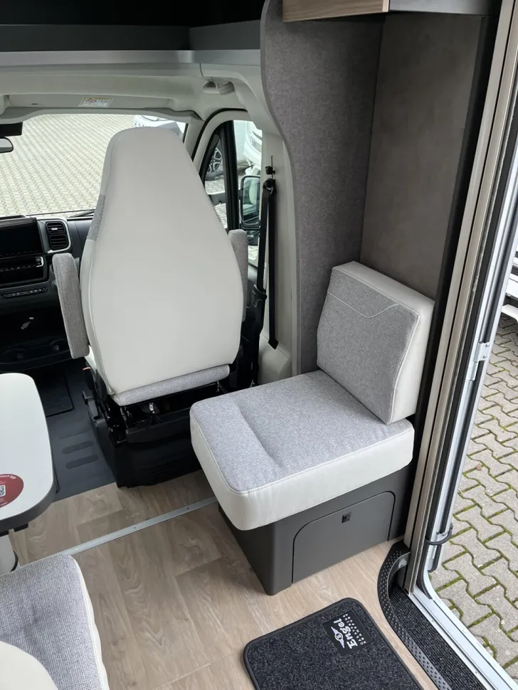 Fahrzeugbild Dethleffs Trend T 6817 EB #16