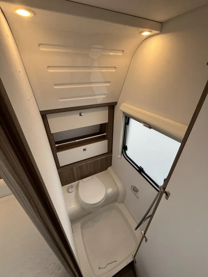 Fahrzeugbild Fendt Tendenza 465 SFB #11