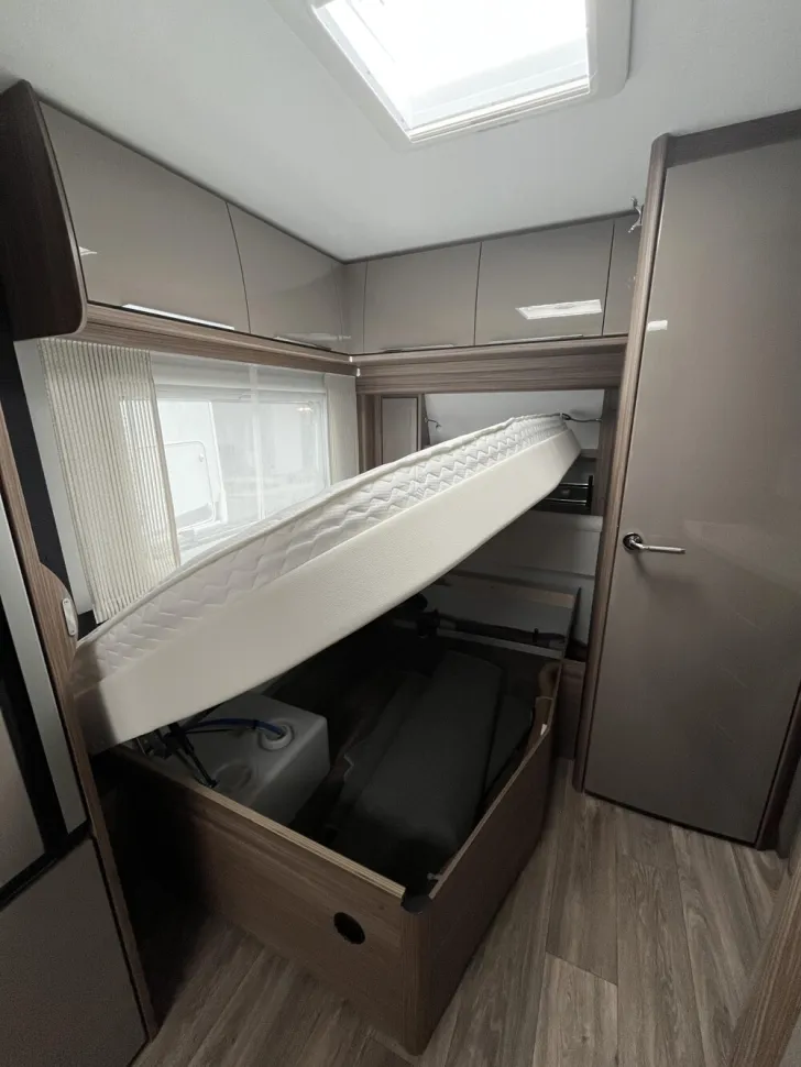 Fahrzeugbild Fendt Tendenza 465 SFB #14