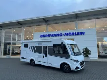 Fahrzeugbild Carado I 338 #1