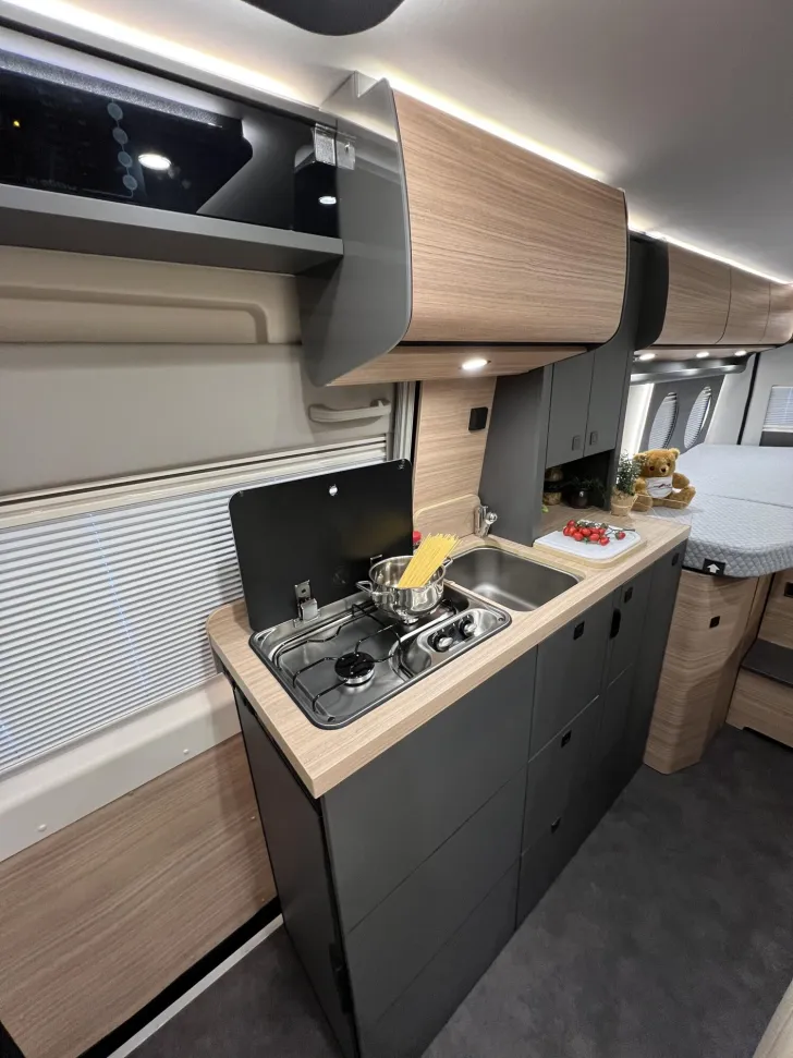 Fahrzeugbild Malibu Van first class - two rooms GT skyview 640 LE RB Fiat (731) #19