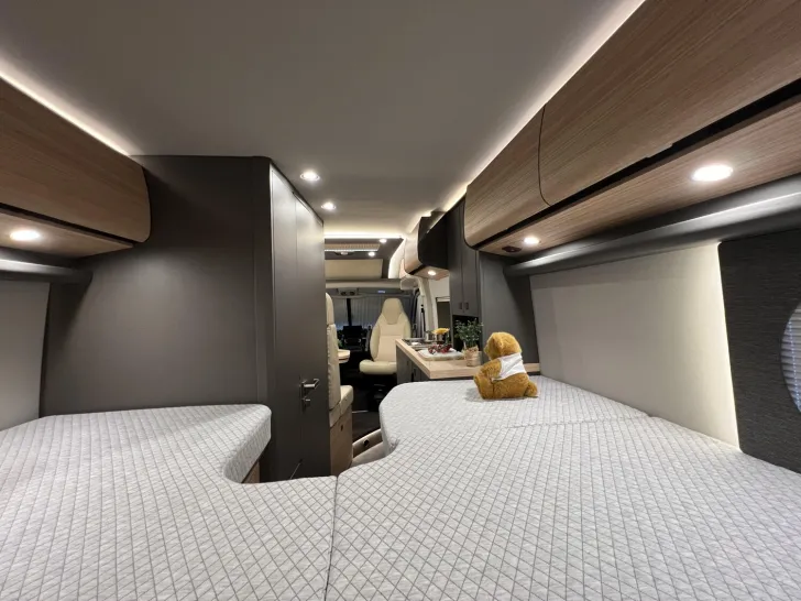 Fahrzeugbild Malibu Van first class - two rooms GT skyview 640 LE RB Fiat (731) #26