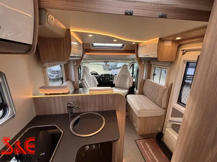 Fahrzeugbild Bürstner Limited T 726 G #16