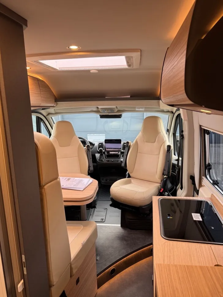 Fahrzeugbild Malibu Charming coupé 640 LE K #18