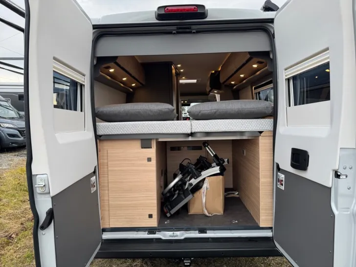 Fahrzeugbild Malibu Charming coupé 640 LE K #19