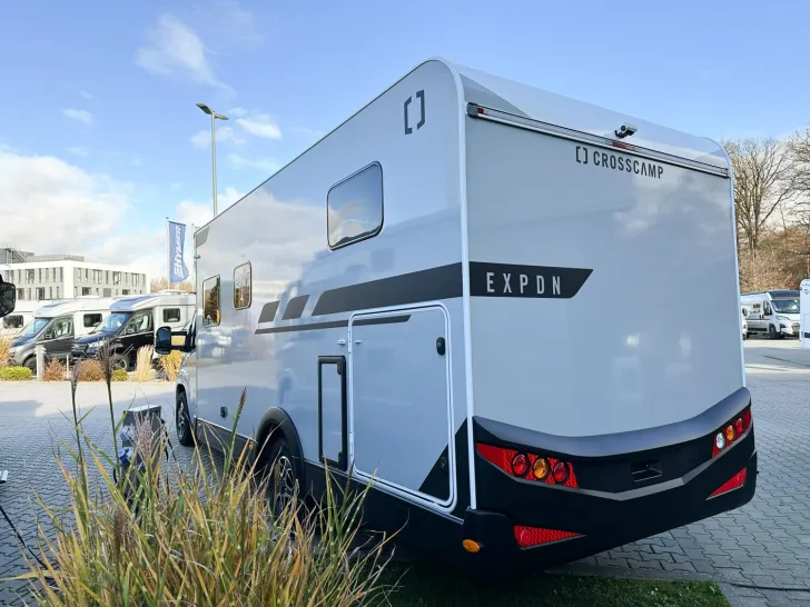 Fahrzeugbild Crosscamp EXPDN T 7.4 E Peugeot CC EXPDN7.4E #7