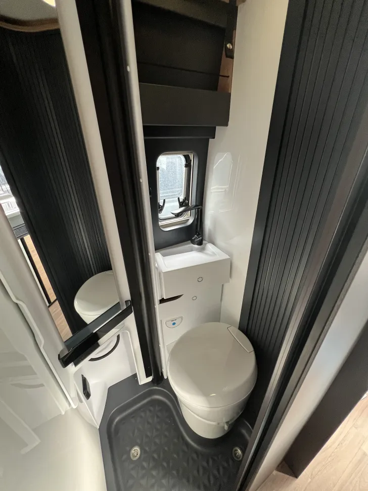 Fahrzeugbild Knaus BoxLife 540 MQ Platinum Selection sofort verfügbar #12