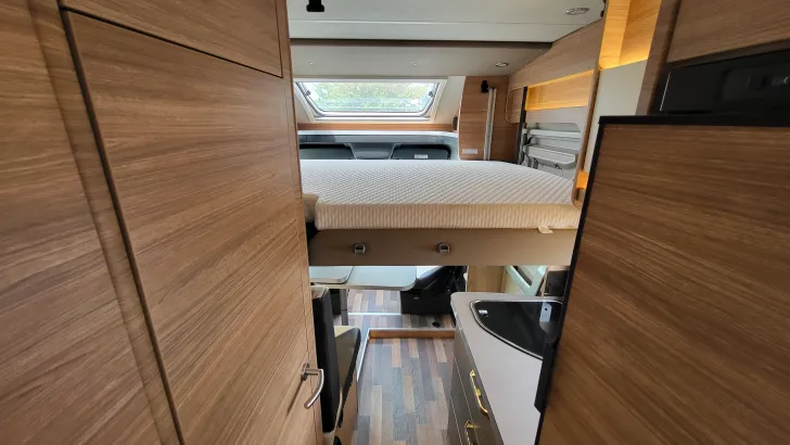Fahrzeugbild Weinsberg CaraCompact Suite 640 MEG EDITION [PEPPER] #14