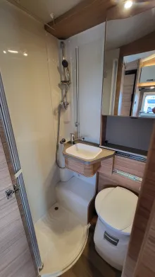 Fahrzeugbild Weinsberg CaraCompact Suite 640 MEG EDITION [PEPPER] #23
