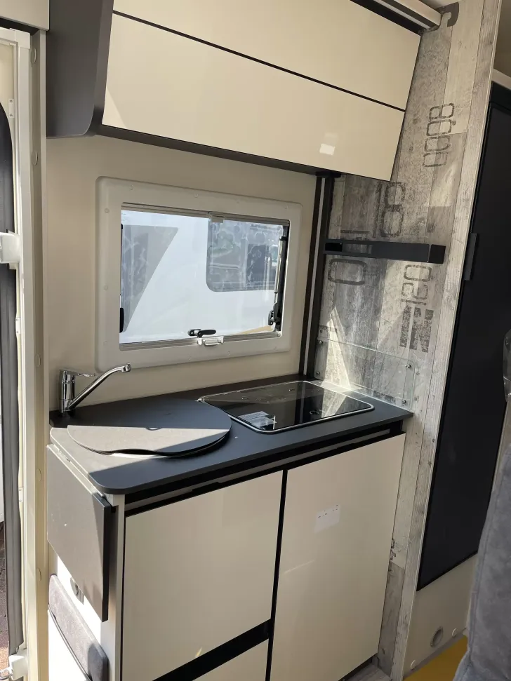 Fahrzeugbild Forster T Coupé 669 EB #7