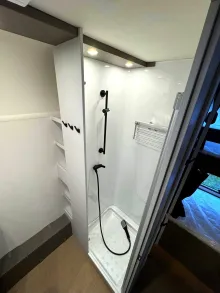 Fahrzeugbild Bürstner B66 560 TK FAMILY-MODEL|DUSCHE|AUFLASTUNG #15