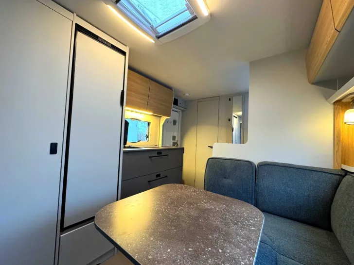 Fahrzeugbild Bürstner B66 560 TK FAMILY-MODEL|DUSCHE|AUFLASTUNG #20