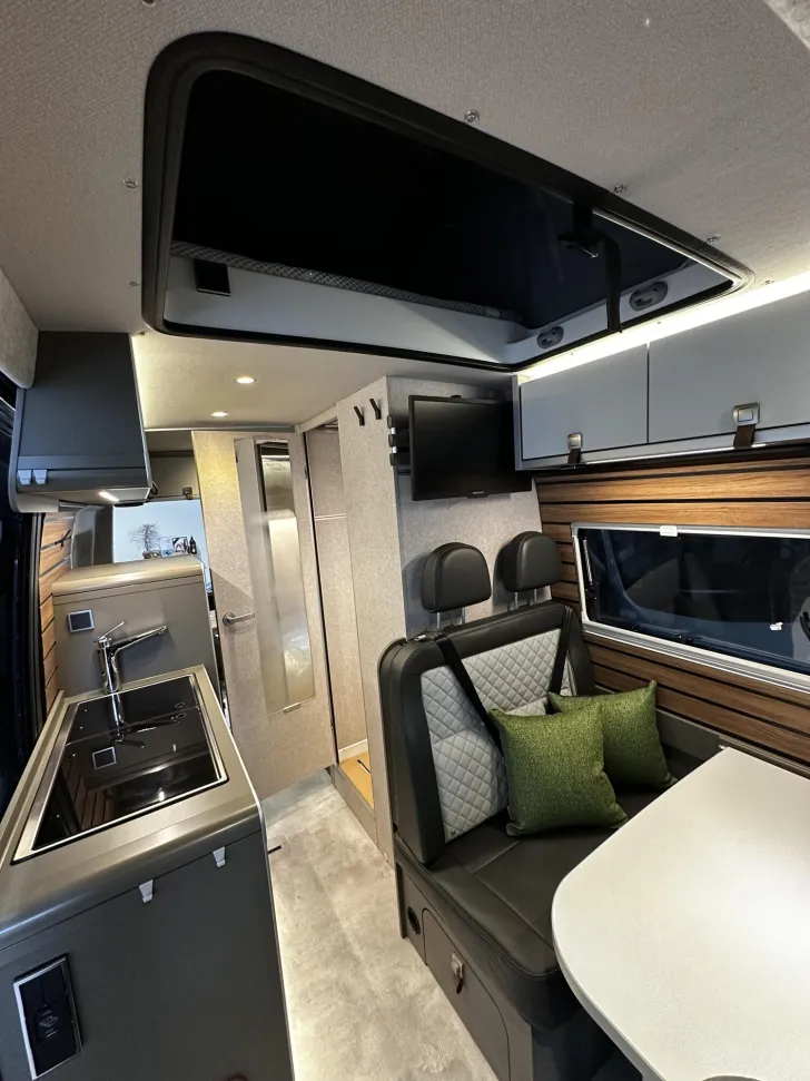 Fahrzeugbild Hymer Grand Canyon S CrossOver 600 #14