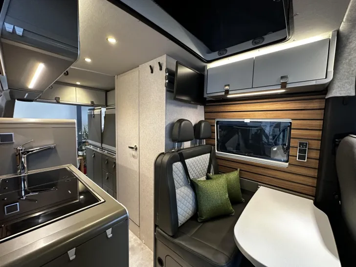 Fahrzeugbild Hymer Grand Canyon S CrossOver 600 #15