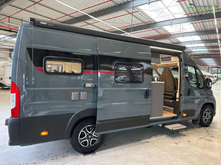 Fahrzeugbild Hobby Prestige Van First Edition 640 ET Modell 2026 / Adaptiver Tempomat #5