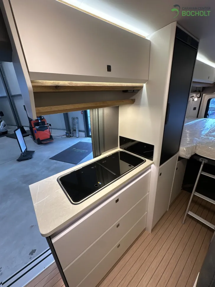 Fahrzeugbild Hobby Prestige Van First Edition 640 ET Modell 2026 / Adaptiver Tempomat #12