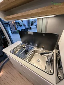 Fahrzeugbild Hobby Prestige Van First Edition 640 ET Modell 2026 / Adaptiver Tempomat #14