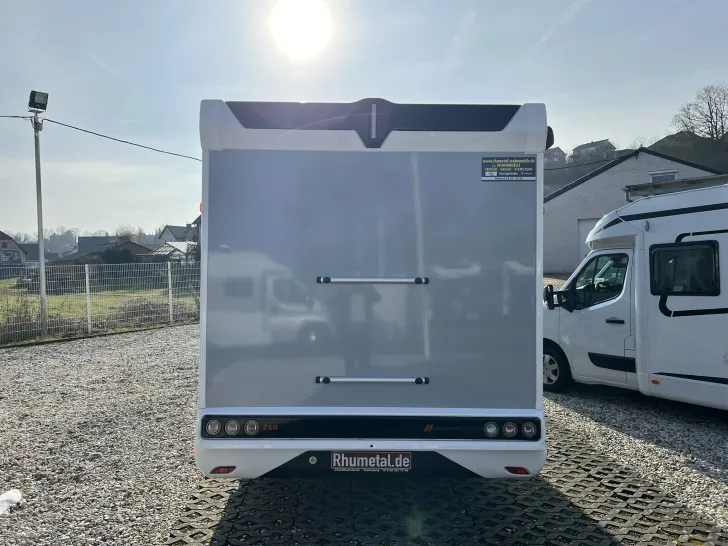 Fahrzeugbild Challenger Teilintegriert 260 Graphite Edition #7