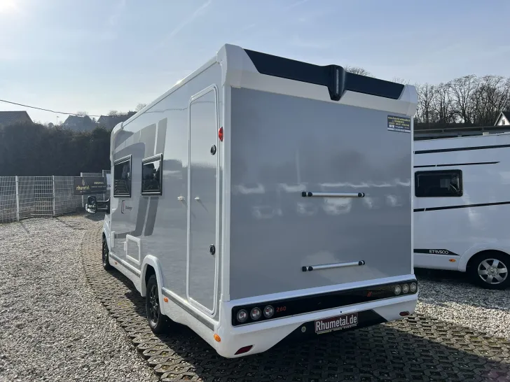 Fahrzeugbild Challenger Teilintegriert 260 Graphite Edition #8