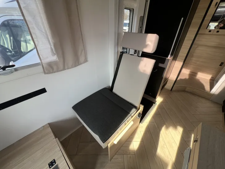 Fahrzeugbild Challenger Teilintegriert 260 Graphite Edition #40