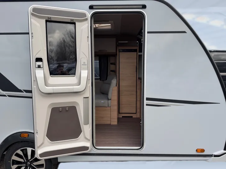 Fahrzeugbild Knaus Südwind 500 PF Black Selection *Modell 2026*Panoramaküche* #8