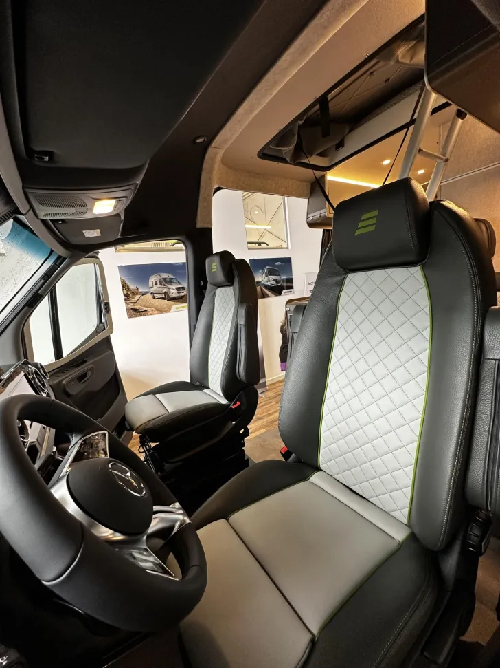 Fahrzeugbild Hymer Grand Canyon S CrossOver 600 #10