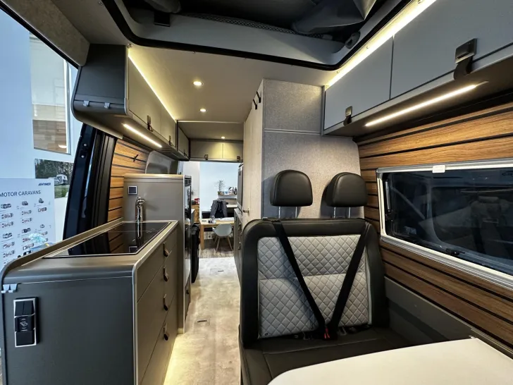 Fahrzeugbild Hymer Grand Canyon S CrossOver 600 #13