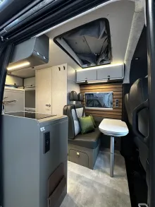 Fahrzeugbild Hymer Grand Canyon S CrossOver 600 #15
