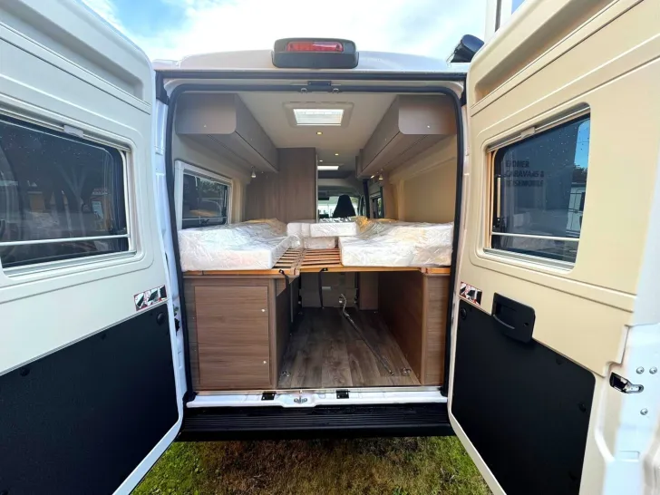 Fahrzeugbild Carado pro CV 602 Digital-Paket / Sonderpreis #16