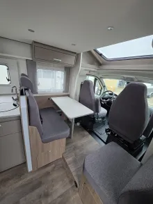 Fahrzeugbild Carado T 328 #8