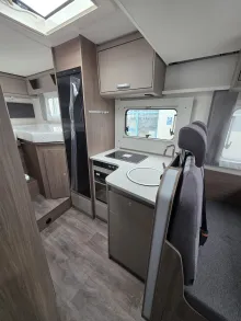 Fahrzeugbild Carado T 328 #11