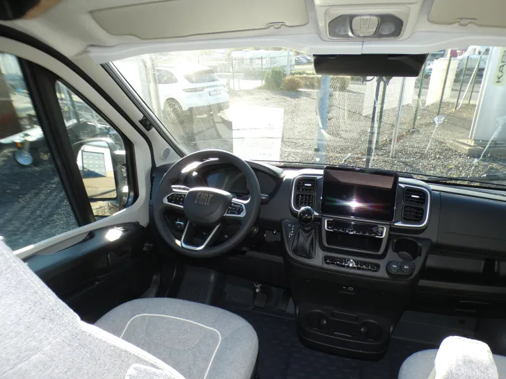 Fahrzeugbild Malibu Van 640 LE Diversity GT skyview #5