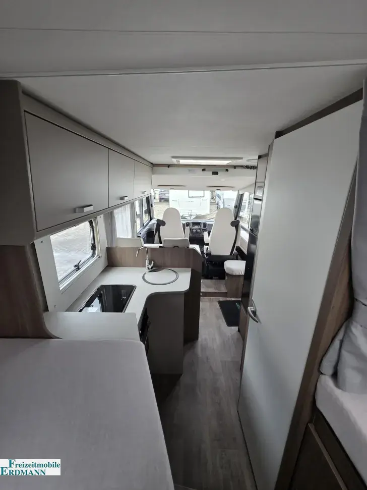 Fahrzeugbild Carado I 338 #21