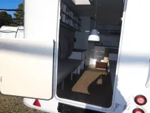 Fahrzeugbild Hobby Beachy 420 #16