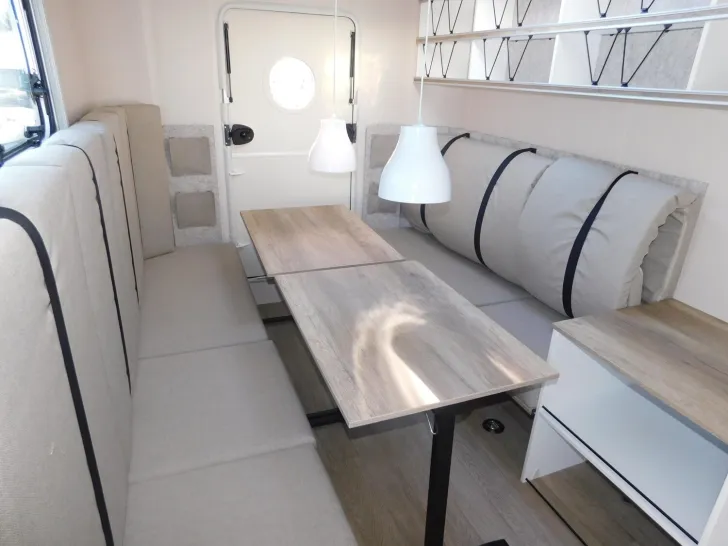 Fahrzeugbild Hobby Beachy 420 #17