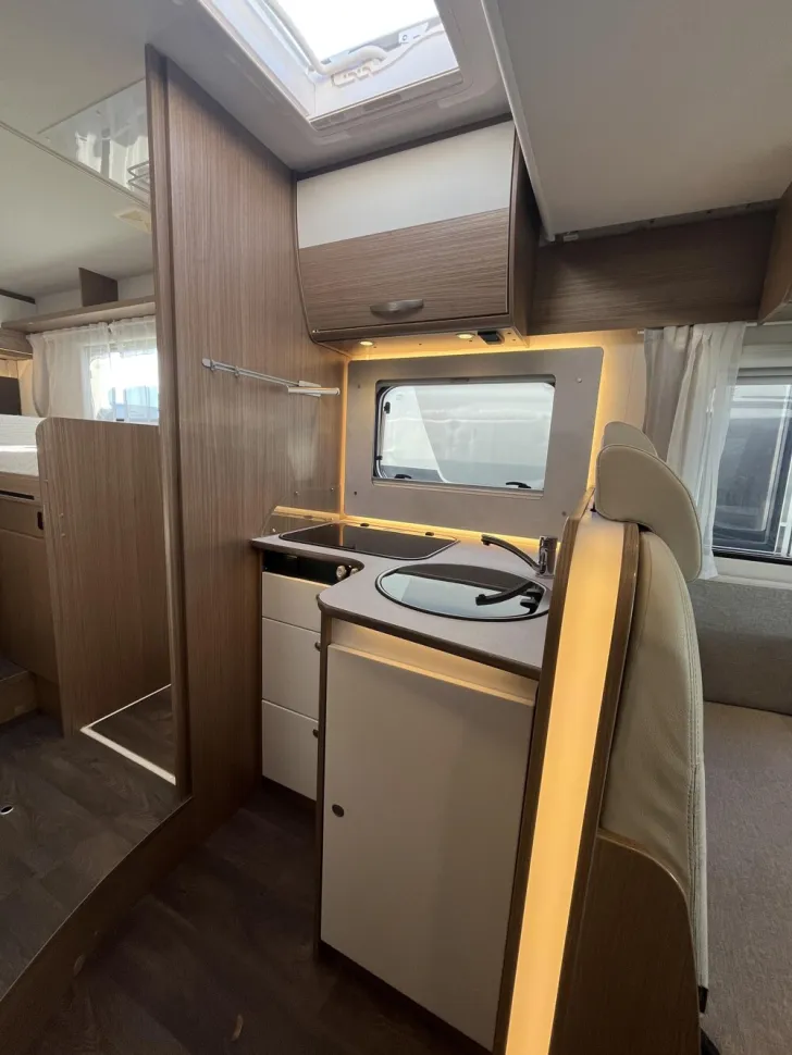 Fahrzeugbild Carado T 447 #8