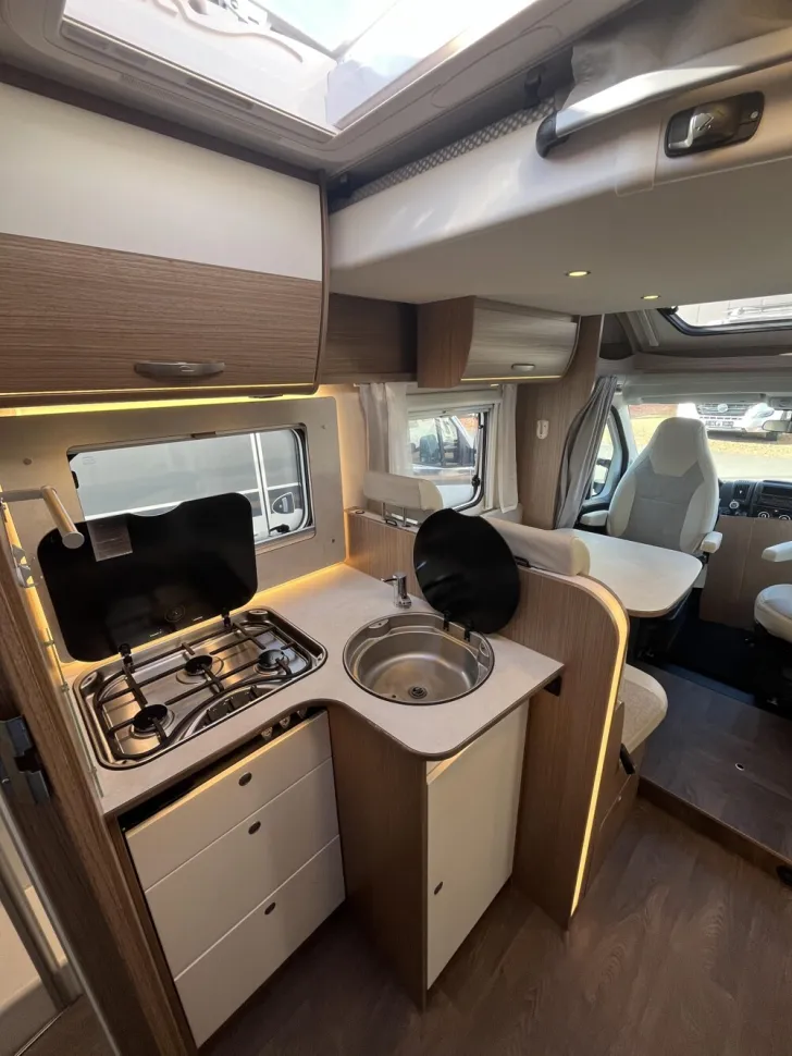 Fahrzeugbild Carado T 447 #10