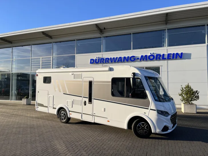 Fahrzeugbild Carado I 447 #1