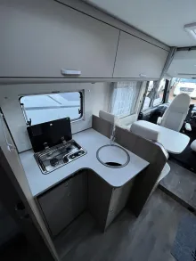 Fahrzeugbild Carado I 447 #11