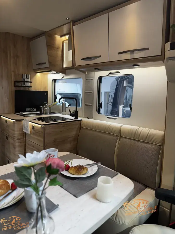 Fahrzeugbild Eura Mobil Profila RS 720 EF #15