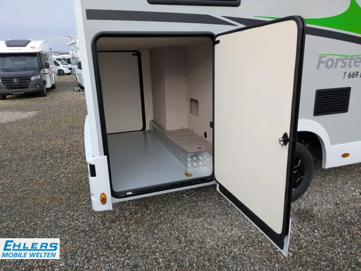 Fahrzeugbild Forster Coupe FT 669 EBN 165PS/Autom/Markise/Winter-Pack/Solar #22