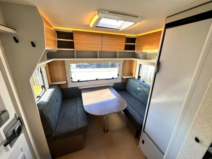 Fahrzeugbild Bürstner B66 490 TL TOP ANGEBOT|GFK|ROLLROST|EINZELBETTEN #6