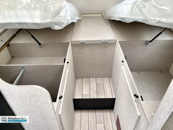 Fahrzeugbild Forster T 699 EB 140 PS * Automatik * 3,5 t #16