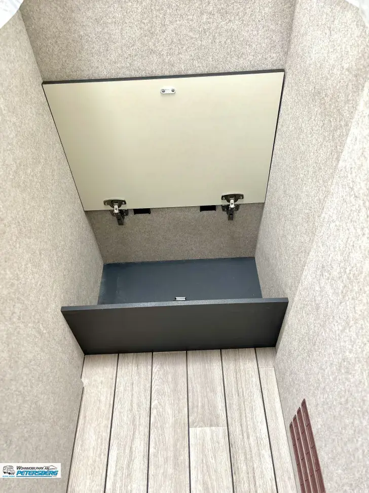 Fahrzeugbild Forster T 699 EB 140 PS * Automatik * 3,5 t #19