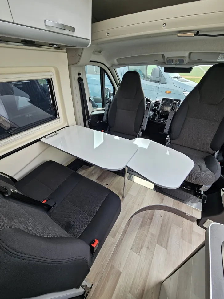 Fahrzeugbild Westfalia Columbus 601 D 180 PS Warmwasserhzg|Autom.|Solar #20