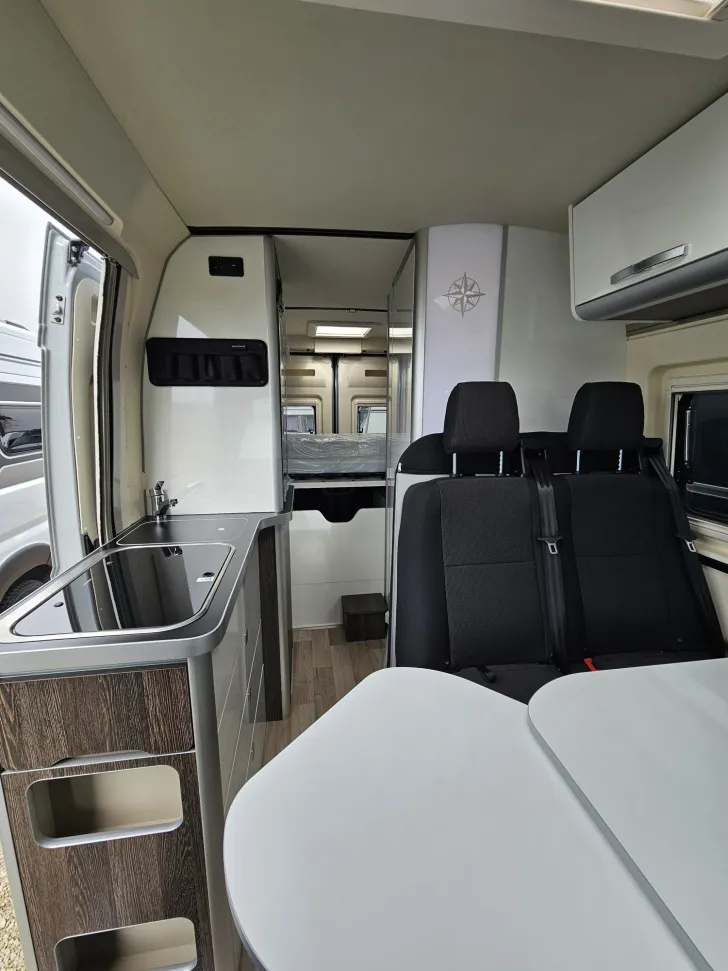 Fahrzeugbild Westfalia Columbus 601 D 180 PS Warmwasserhzg|Autom.|Solar #24