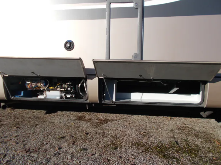 Fahrzeugbild Bürstner Elegance I 890 G #15